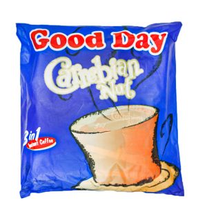 قهوه فوری با طعم فندق کاراییبی